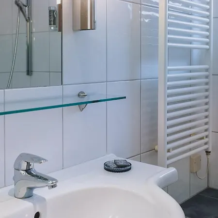 By We Rent * Целль-ам-Зе